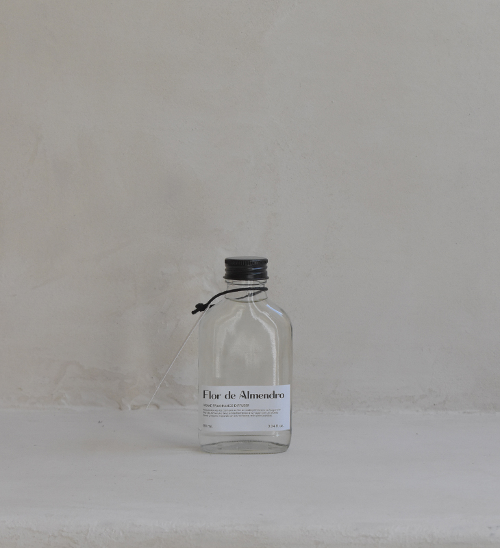 Flor de Almendro, Home Fragrance Diffuser - Imagen 3